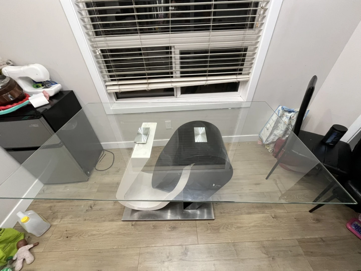 Modern Glass Dining Table - photo 2