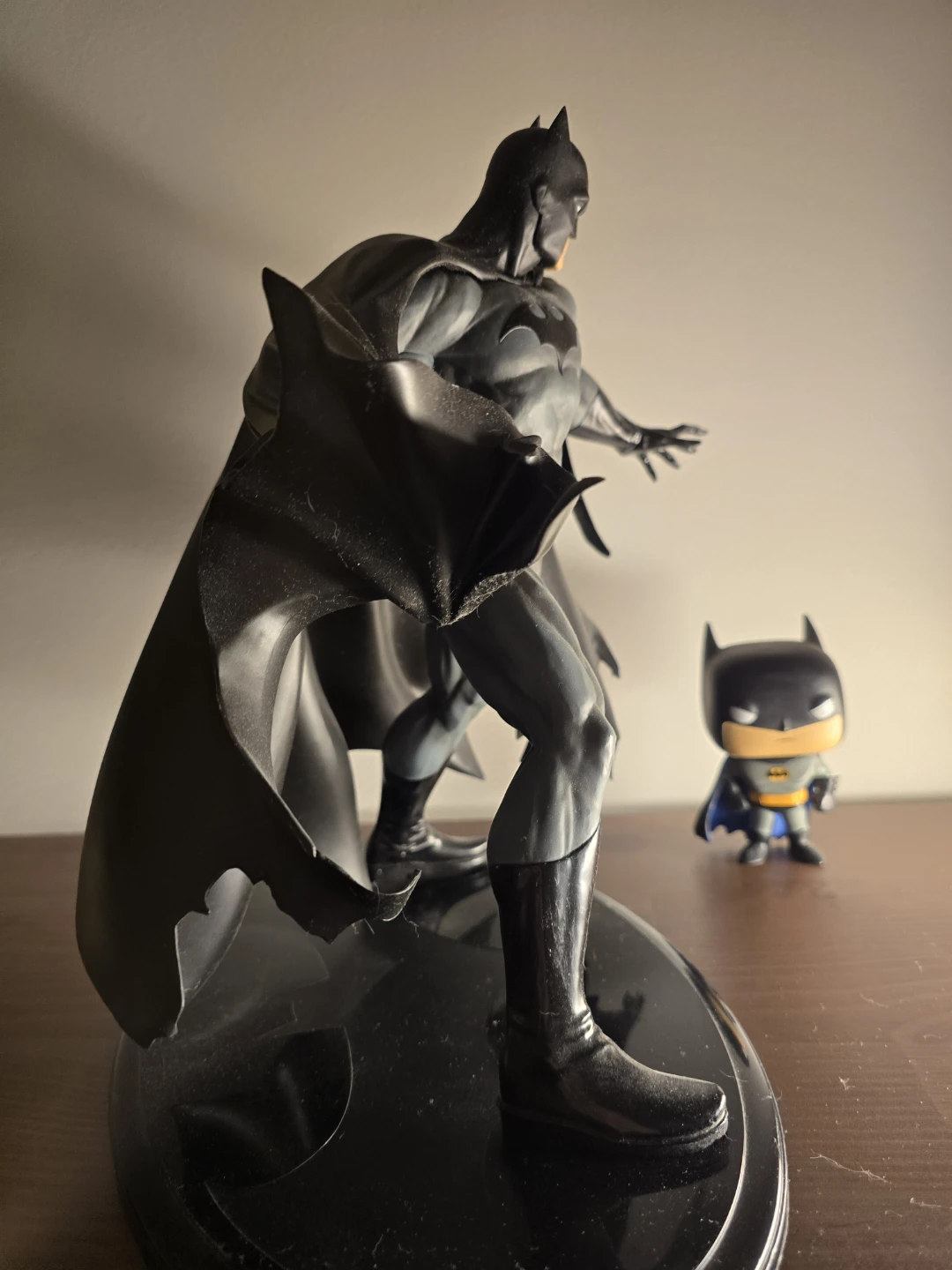 Batman Hush - Collector Figure - photo 5