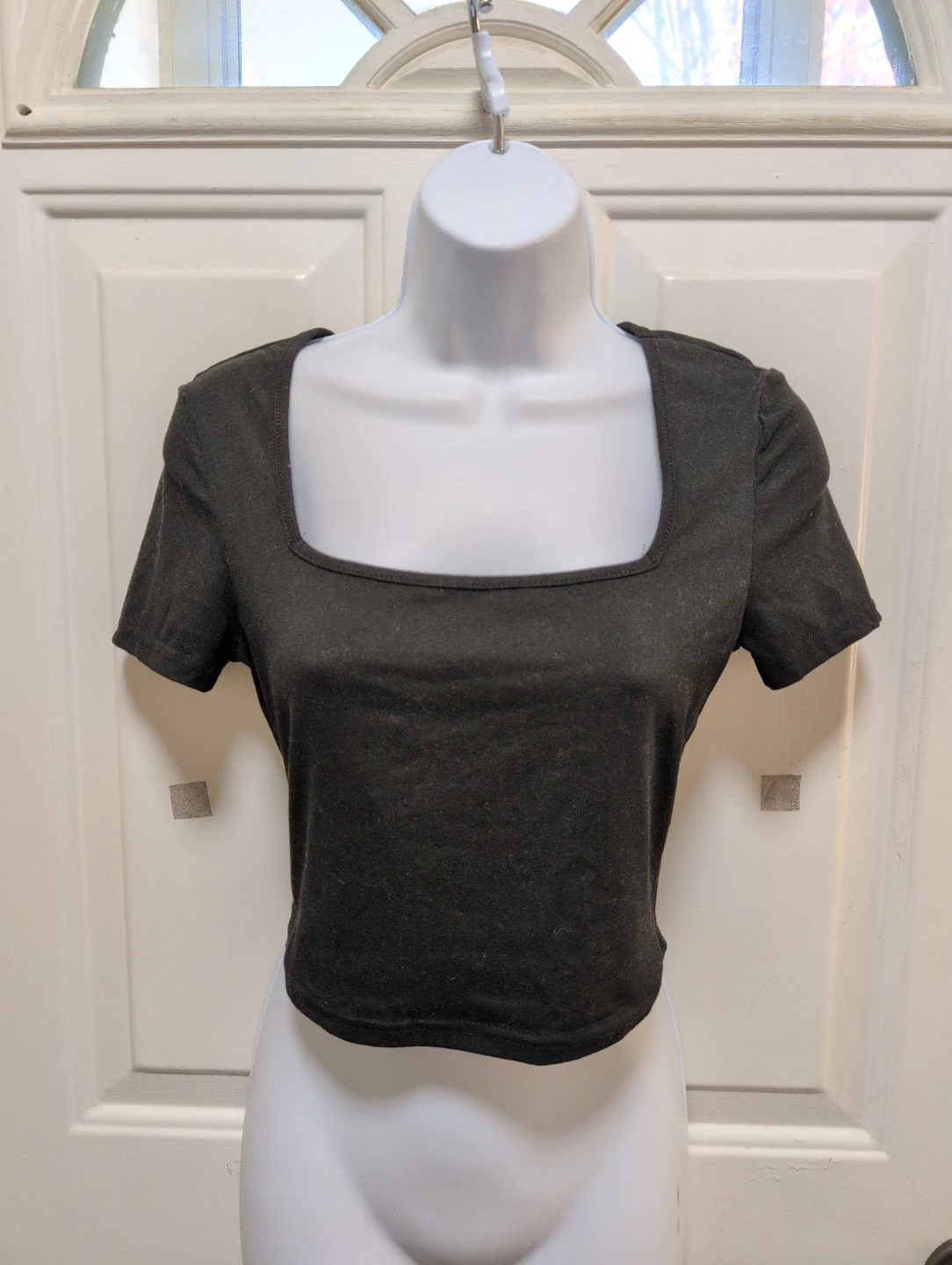 SHEIN black crop top - photo 2
