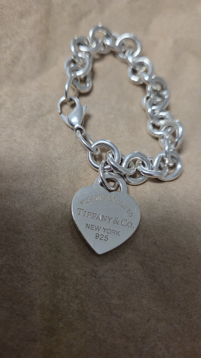 Tiffany & Co. Return to Tiffany Heart Tag Bracelet
