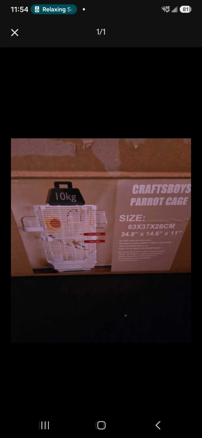 Small travel cage or bird cage .