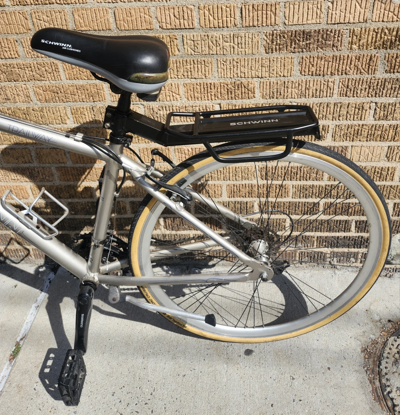 Schwinn Trail Way 27" Bike 21 Speed Front Suspension - photo 3