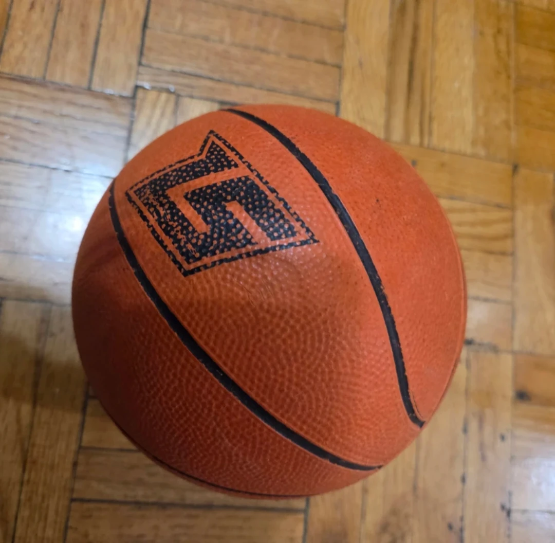 Montoy Basketball