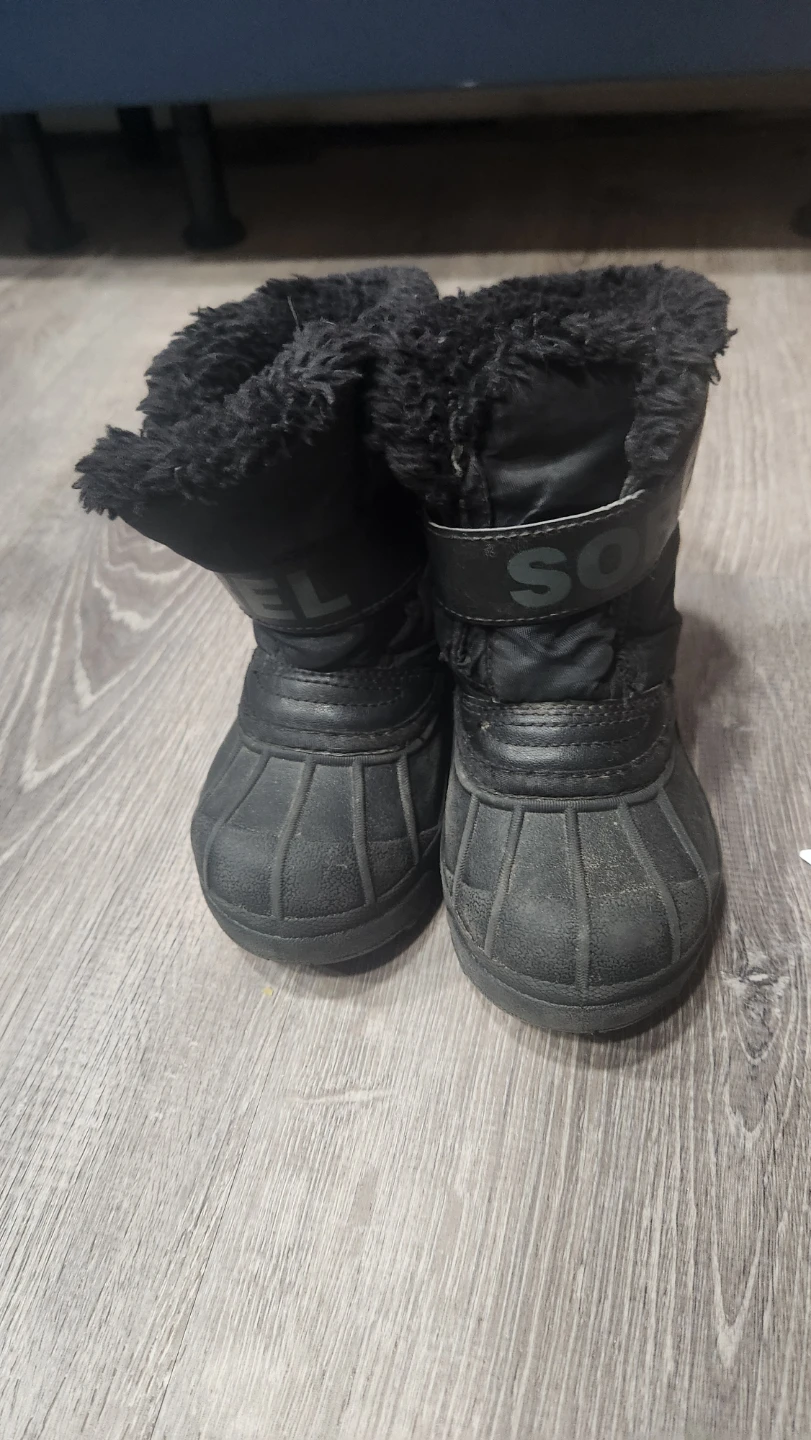 Sorel Black Winter Boots Size 8