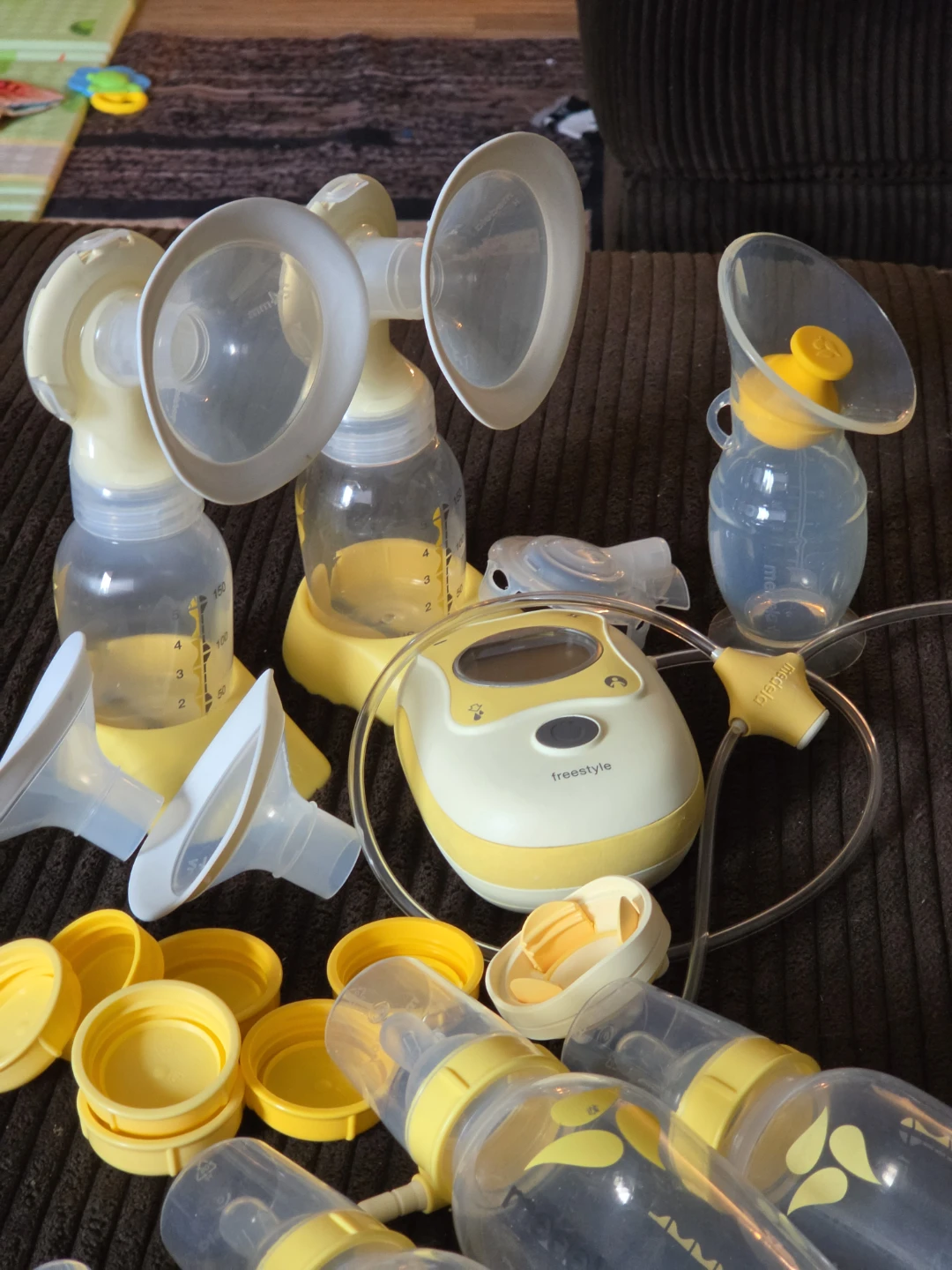 Medela Freestyle Breast Pump Set