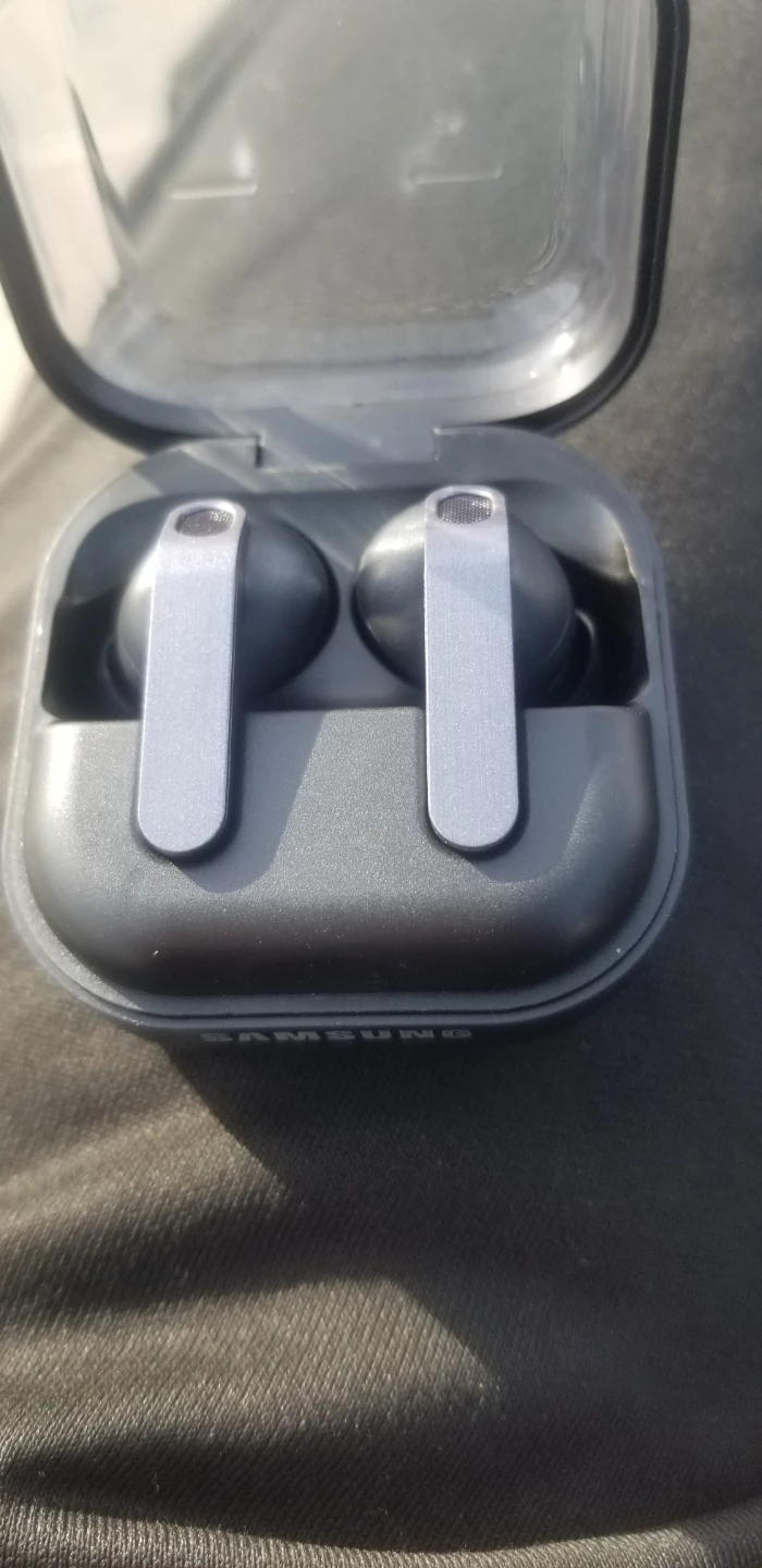 Samsung Galaxy buds 4