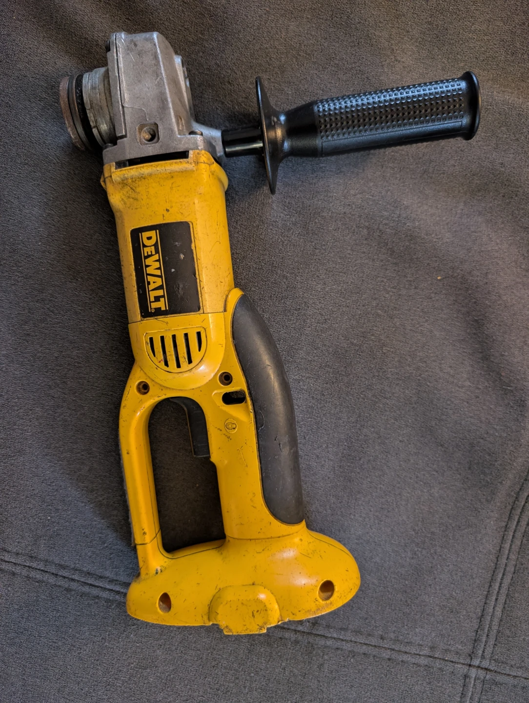 DeWalt DC410 Cordlessl angle grinder