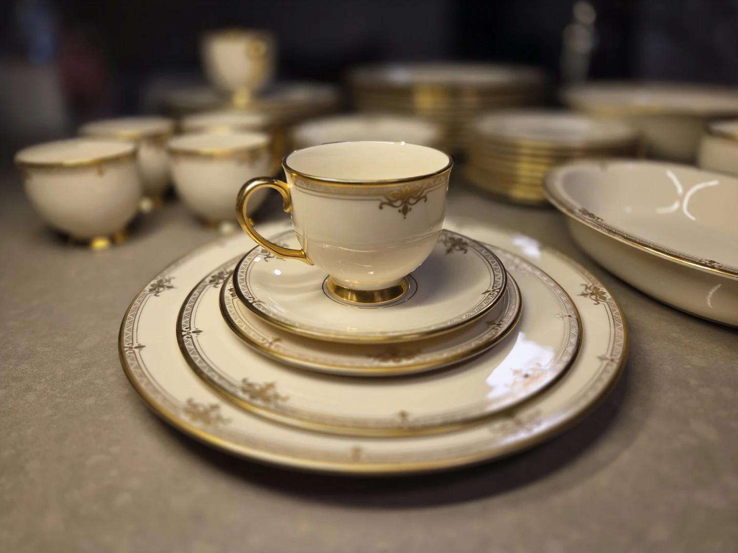 Lenox Presidential Collection Dinnerware (53-Pc Set)