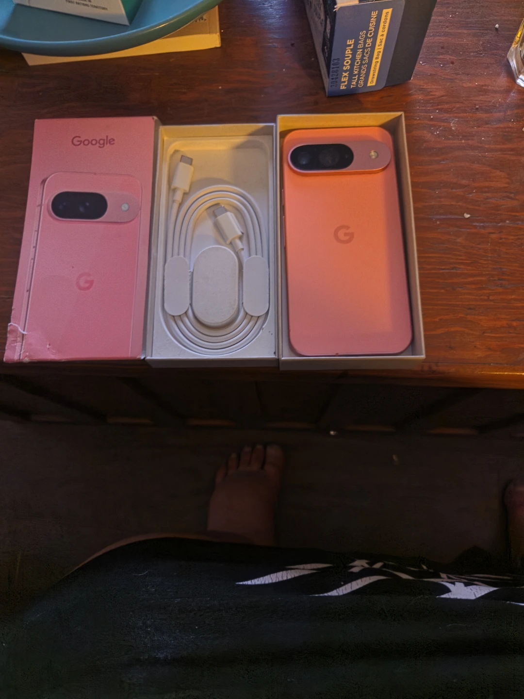 Google Pixel 9 Smartphone - photo 2