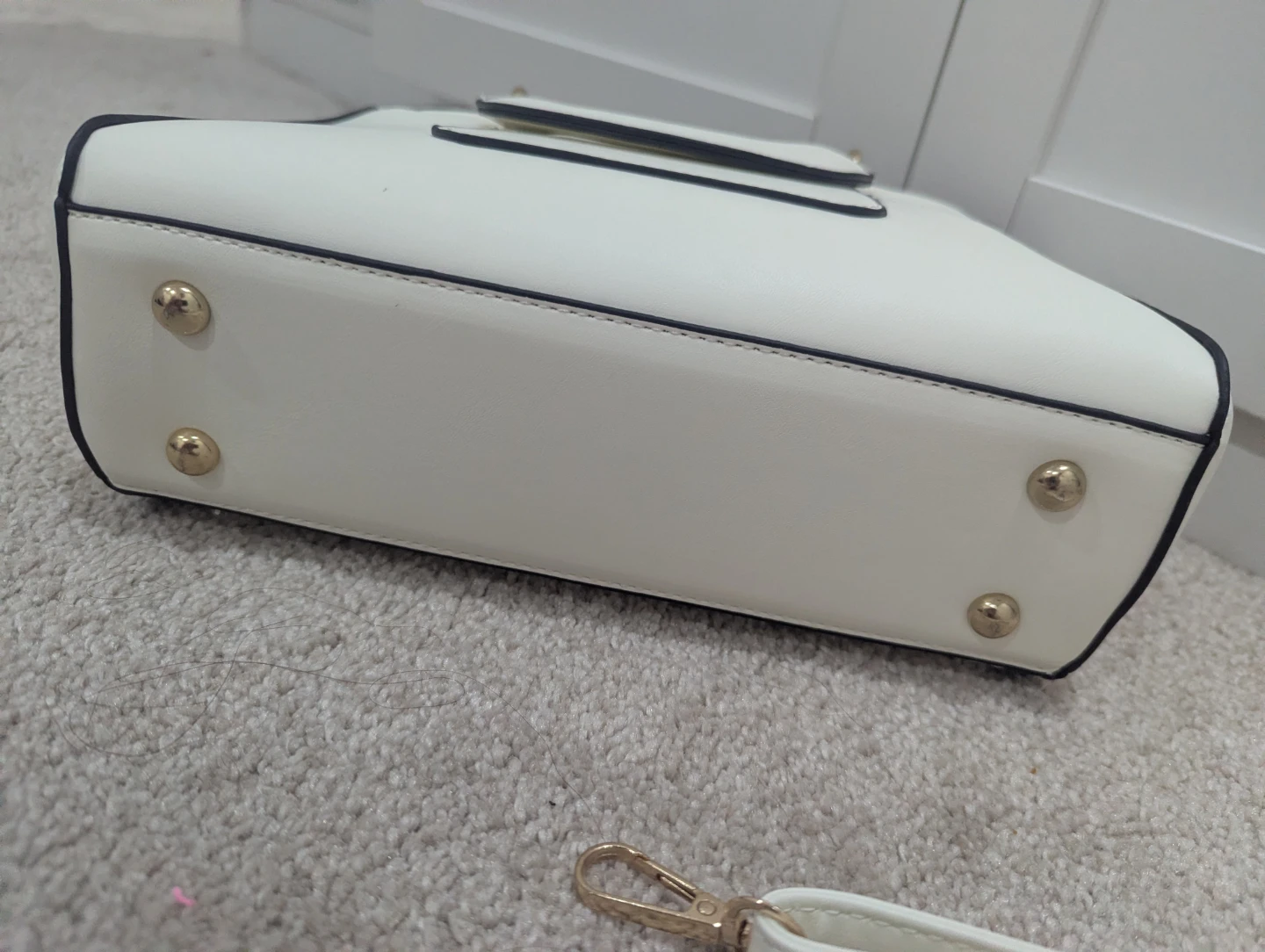 Dantasty White Cat-Themed Handbag - photo 5
