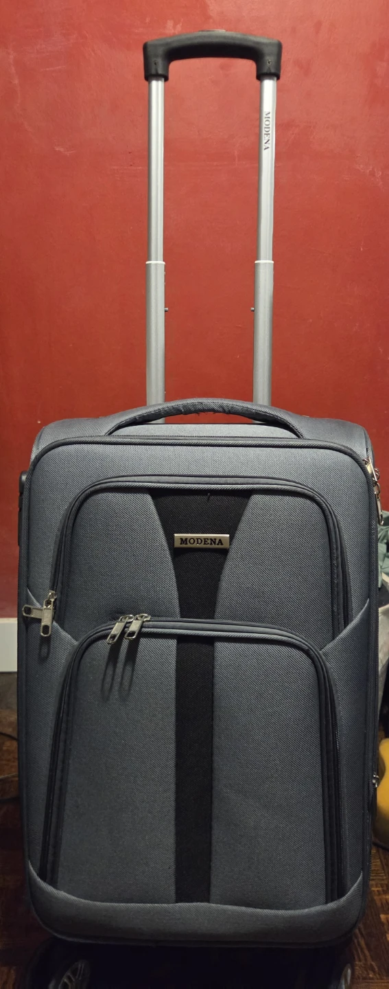 Like New Modena grey carry-on suitcase - photo 2