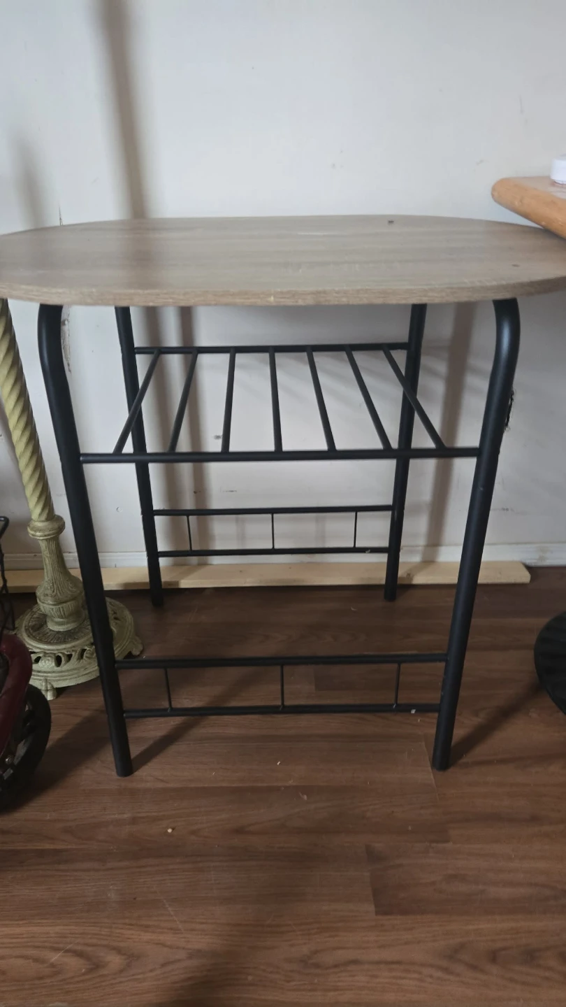 Small dining room table with rack underneath - photo 2