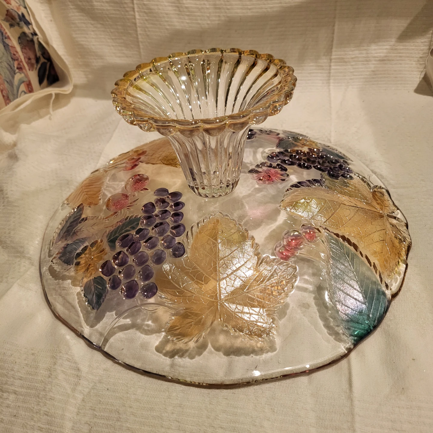 Mikasa Glass Pedestal Fruit Bowl - photo 2