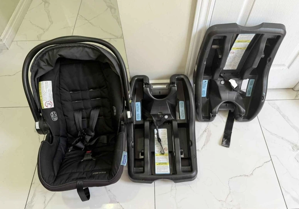 Graco SnugRide 35 Lite LX Car Seat with Two Bases