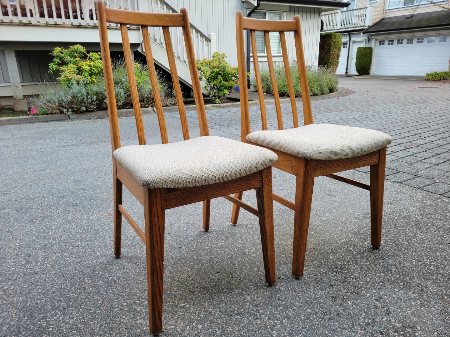 Vintage Mid-Century Modern Oak Dining Chairs - Pair