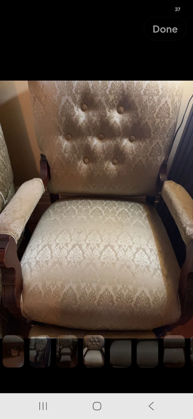Vintage Accent Chair with Matching Ottoman - photo 3