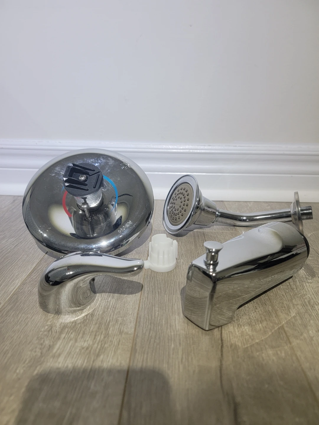 Moen Shower and Tub Faucet Set