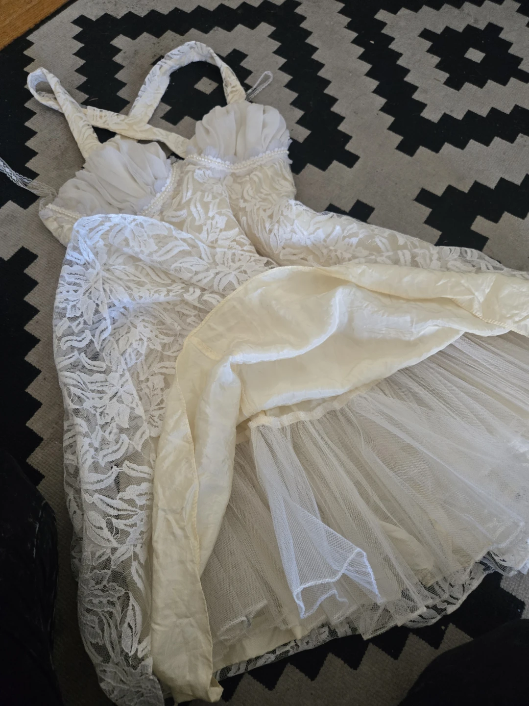 Masquerade Los Angeles White Lace Dress - photo 2