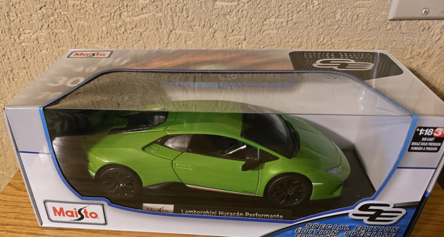 1:18 Lamborghini Huracán Performante