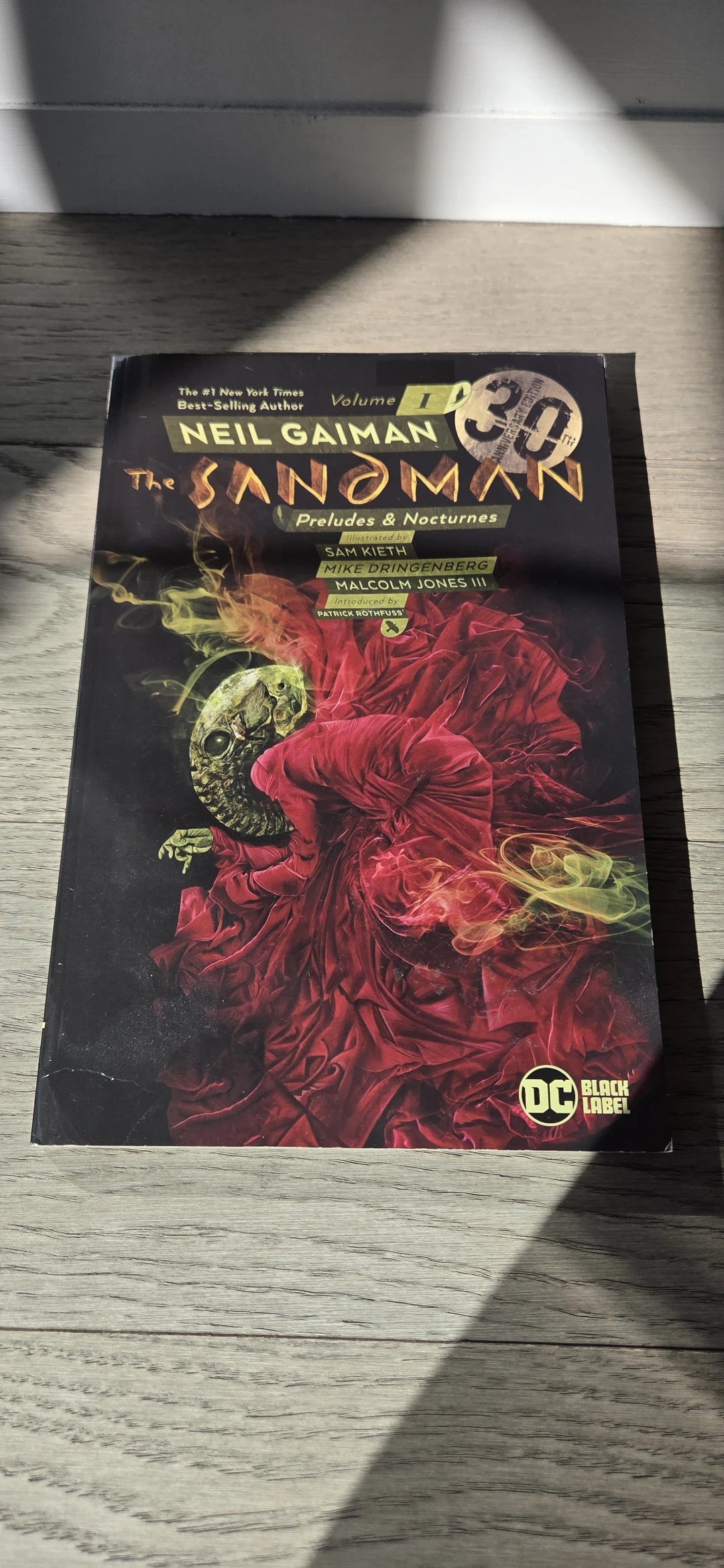 The Sandman Vol. 1: Preludes & Nocturnes (30th Anniversary)