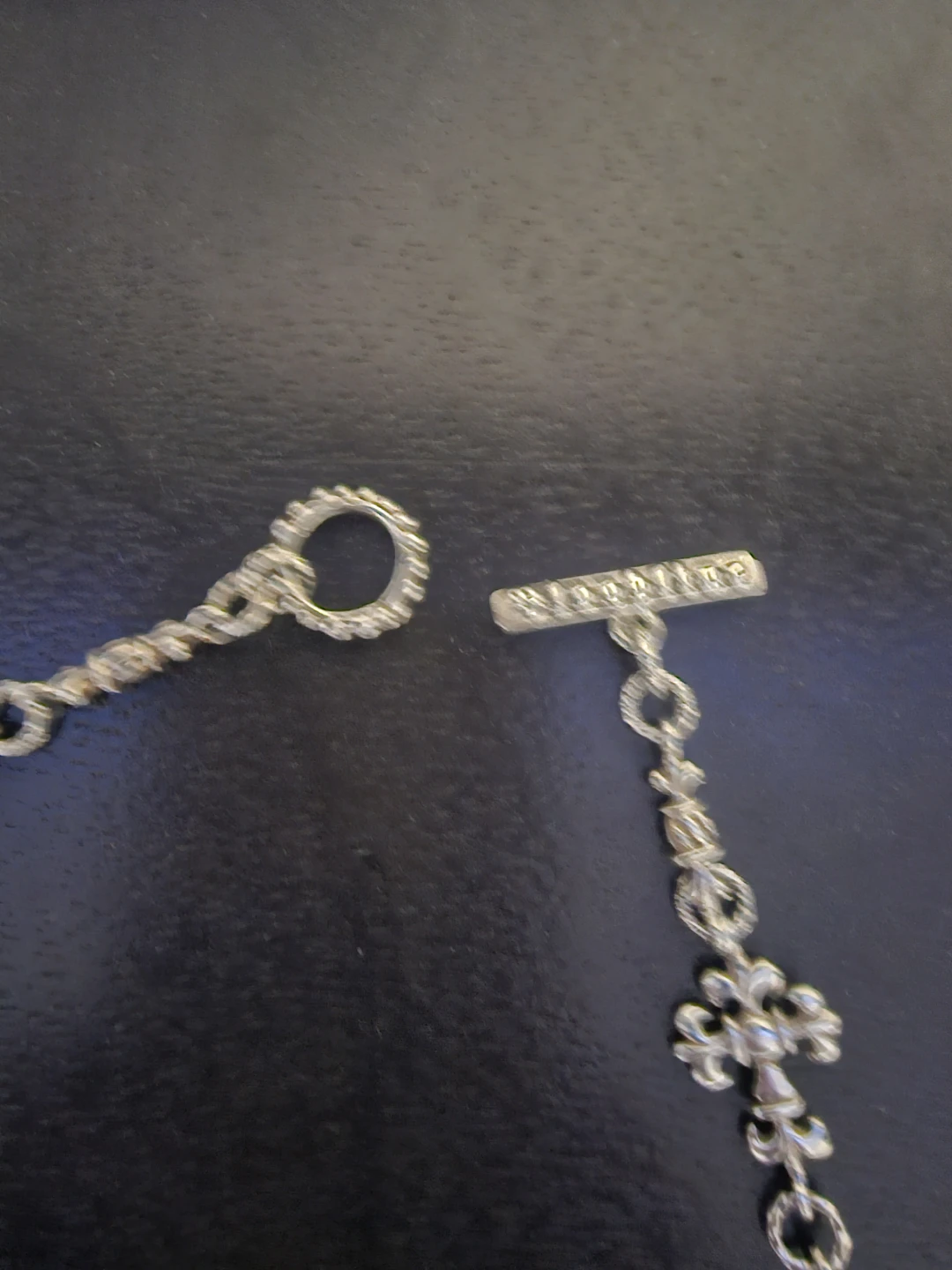 Vintage bloodline design Fleur-de-lis Necklace - photo 2