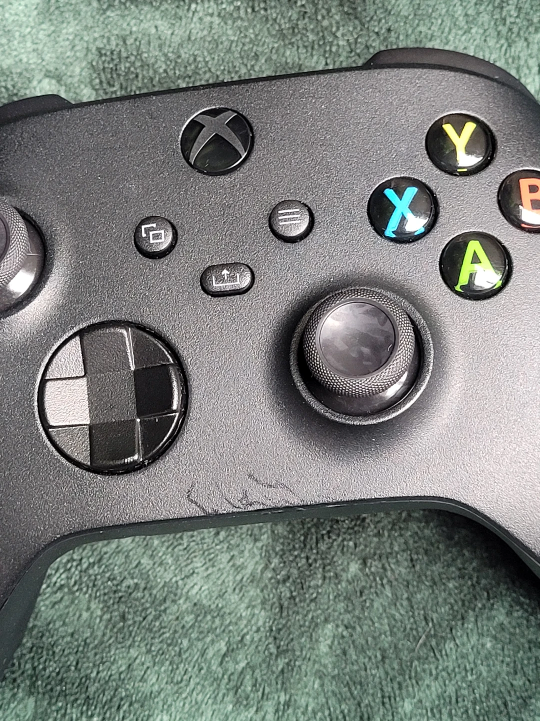 Two Xbox Wireless Controllers - photo 3