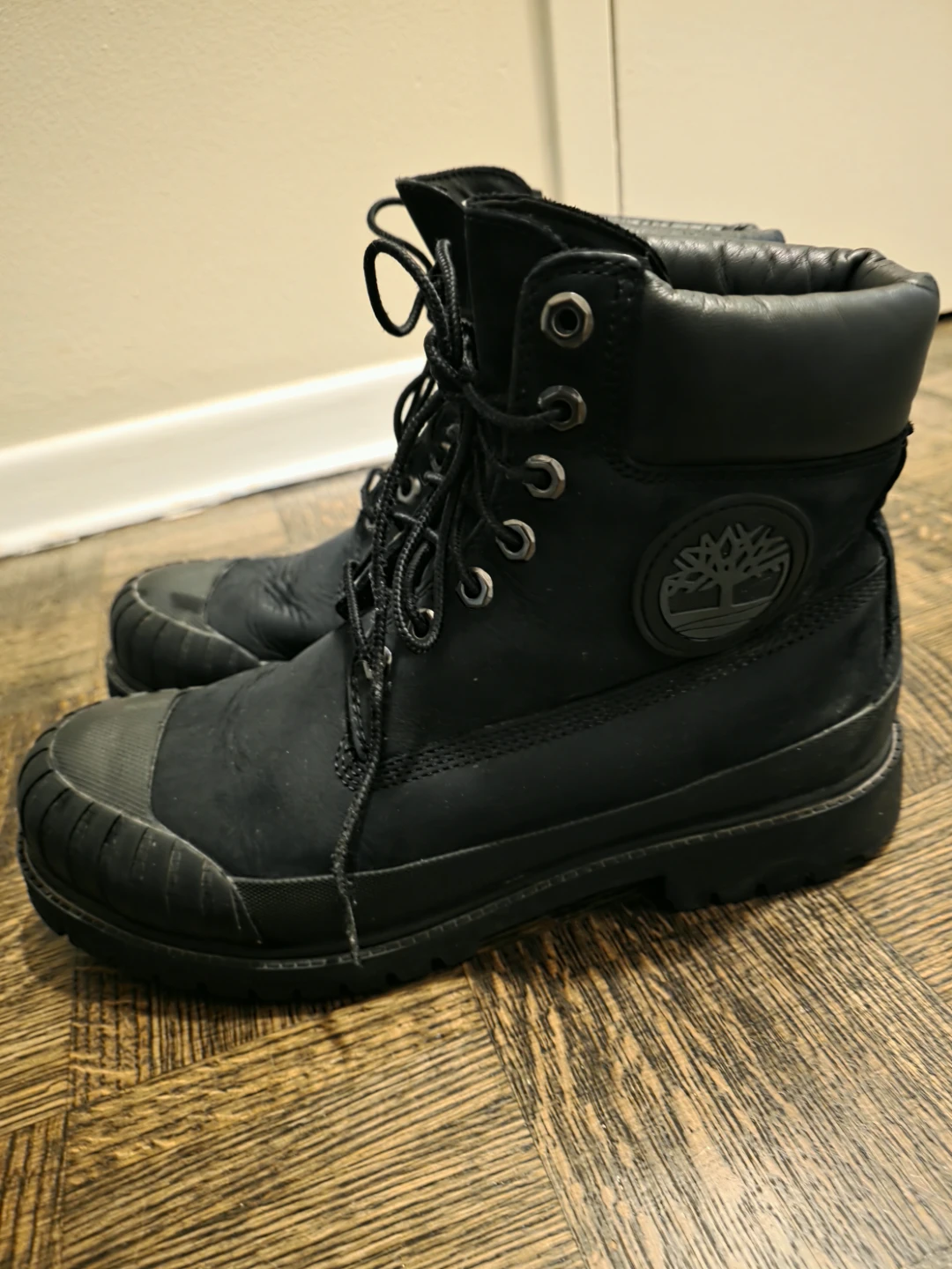 Timberland 6 Inch Premium Rubber Toe Boot 'Black'