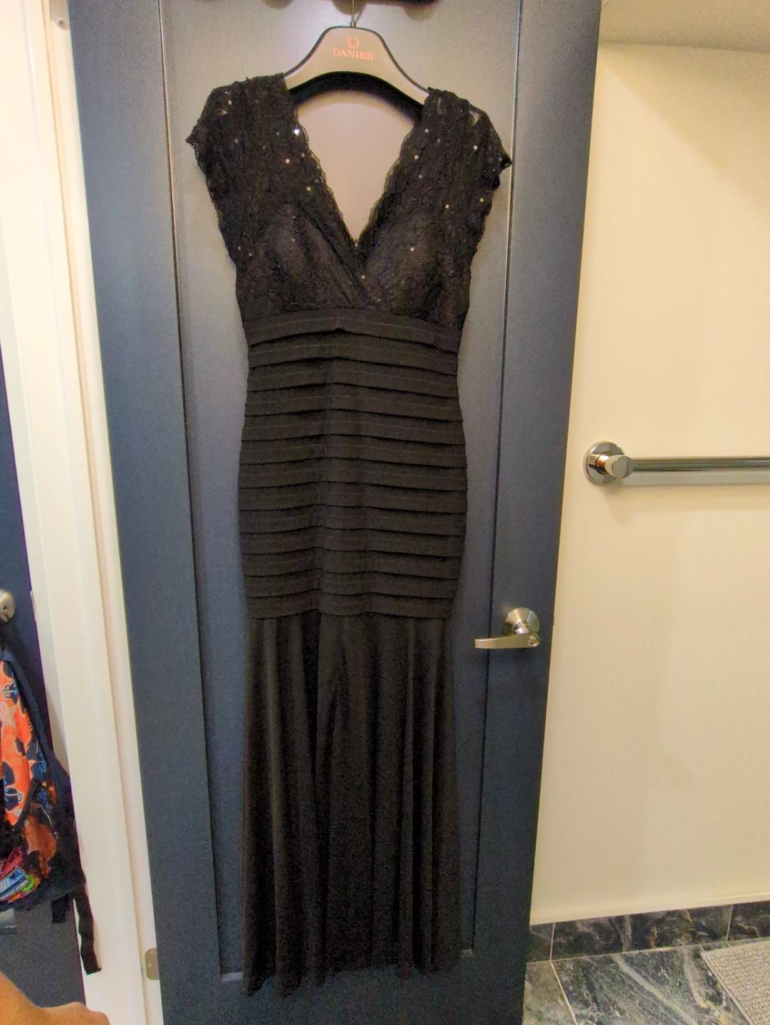 Laura Petite 2P Black Lace Formal Evening Gown