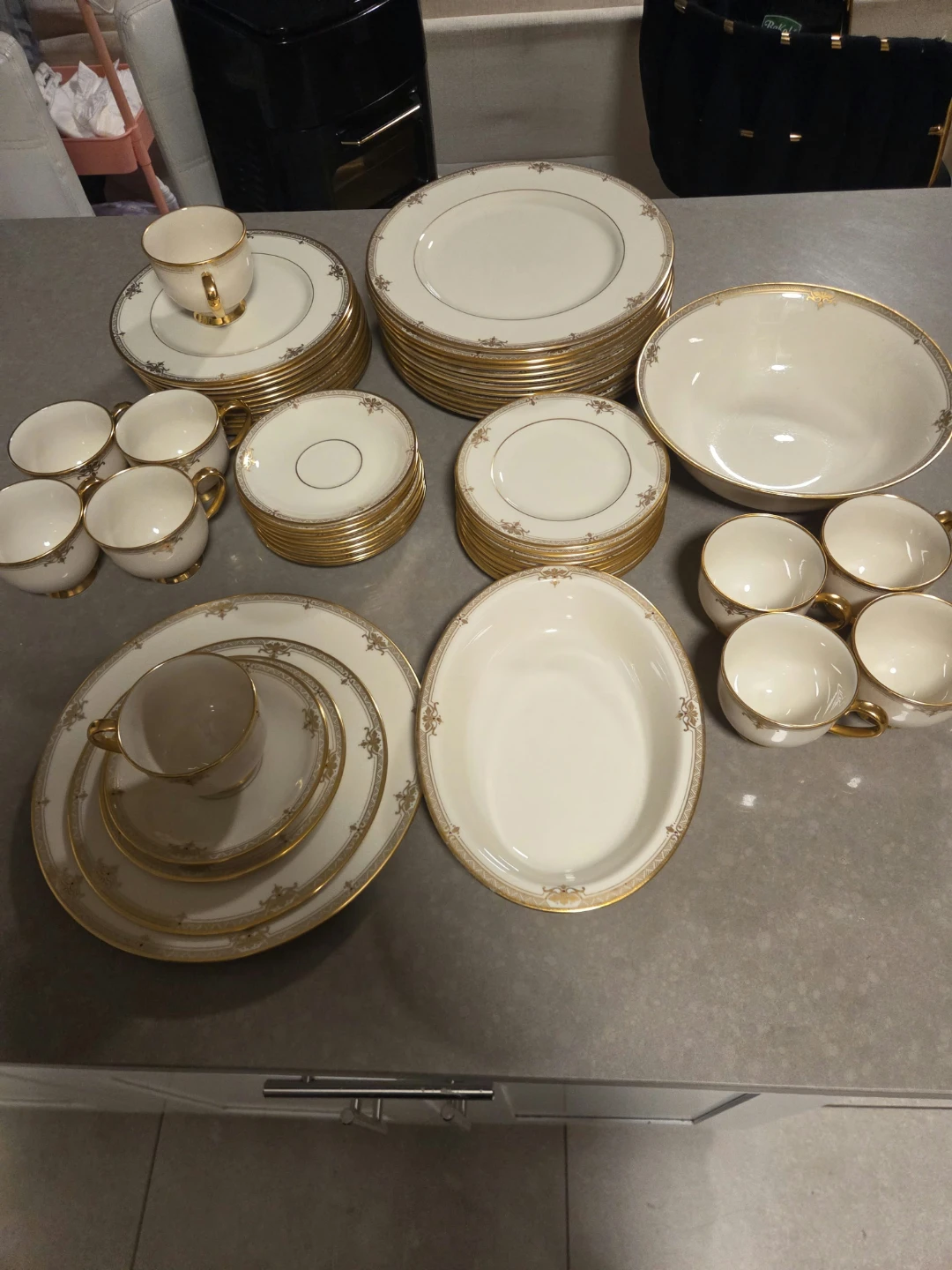 Lenox Presidential Collection Dinnerware (53-Pc Set) - photo 5