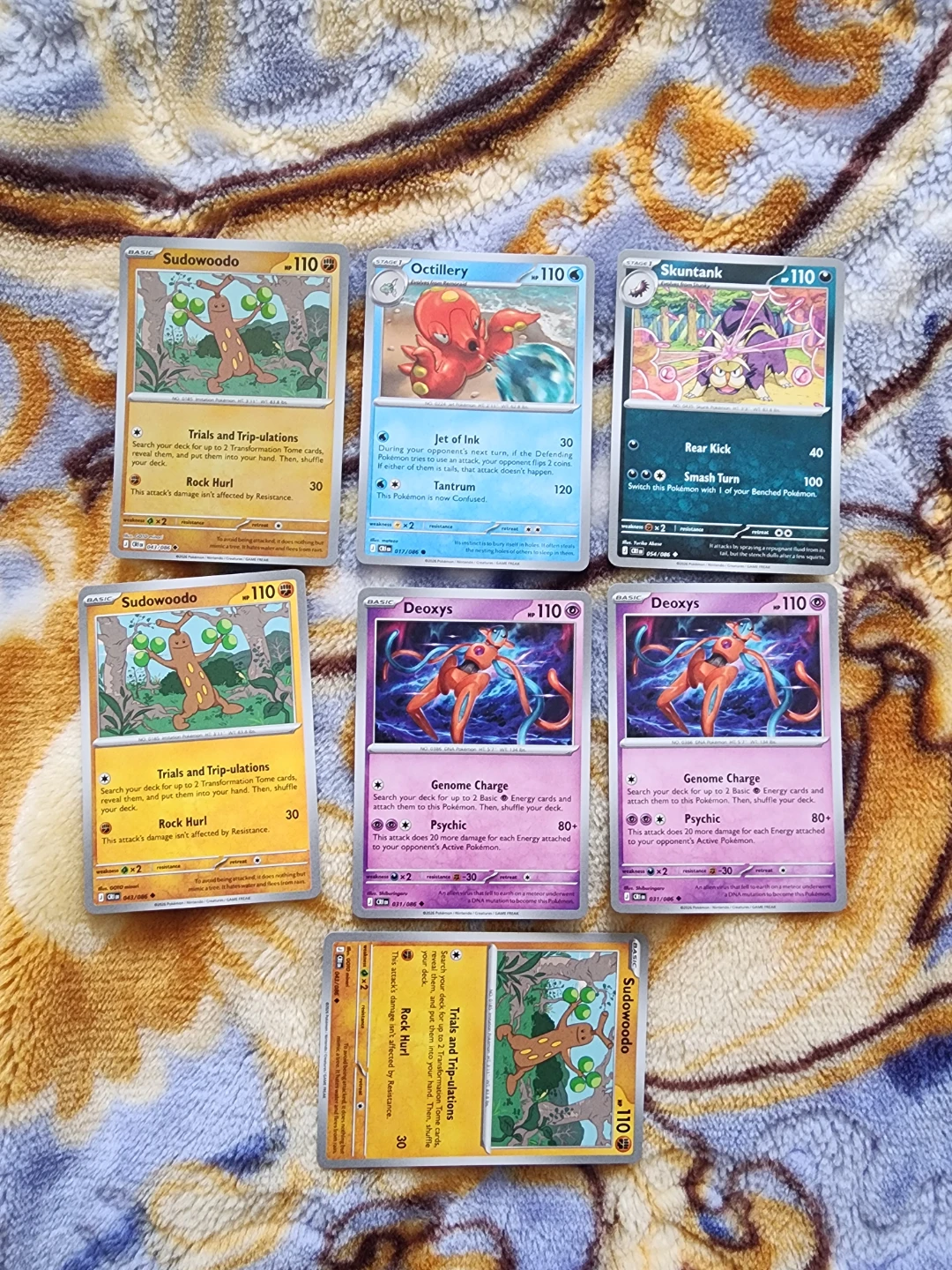 Lot of 6 Assorted Pokemon Trading Cards
