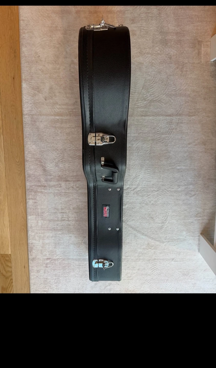 Gator Dreadnought Acoustic Guitar Case