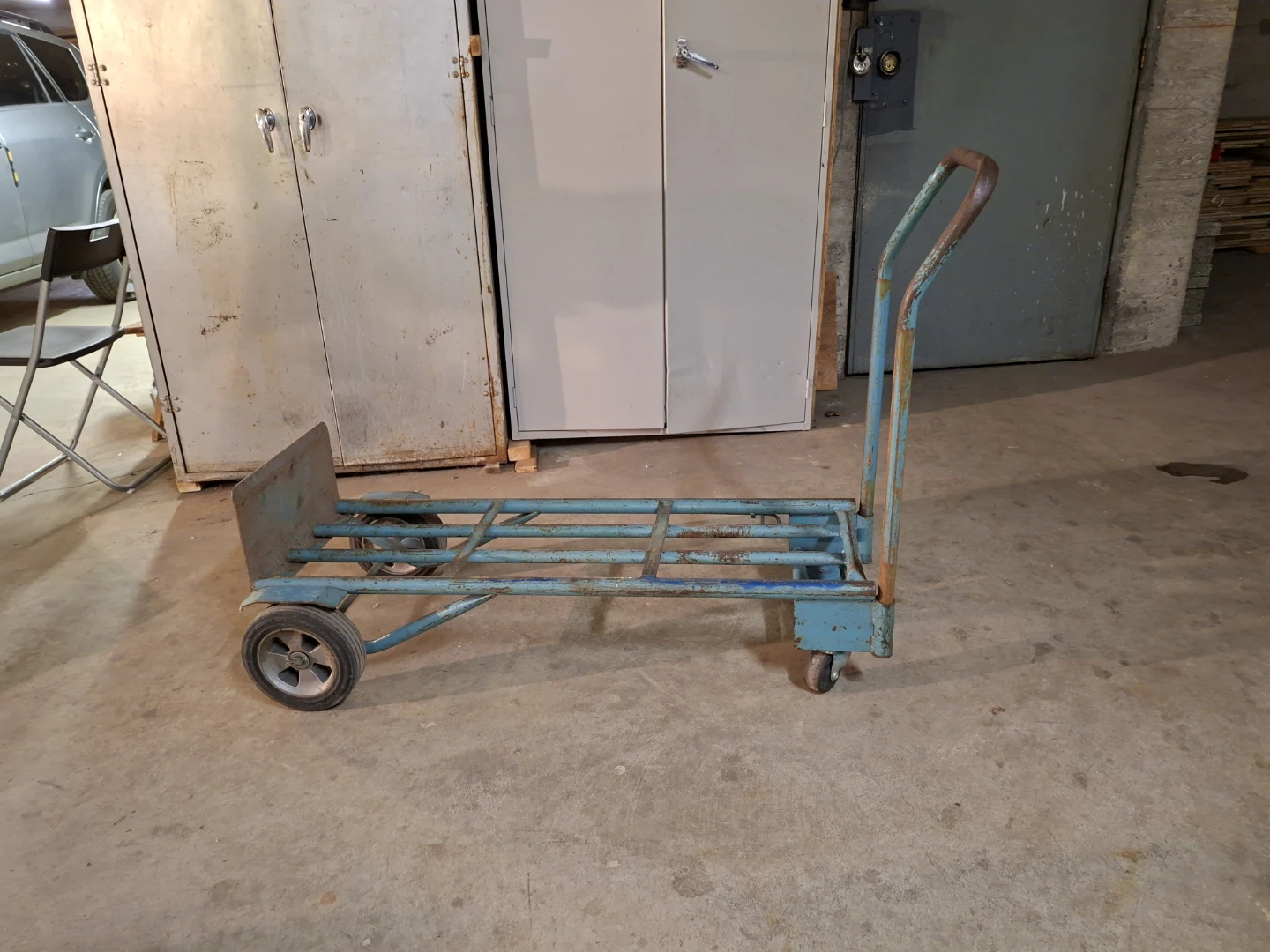 Convertible Steel Hand Truck and Dolly - photo 2