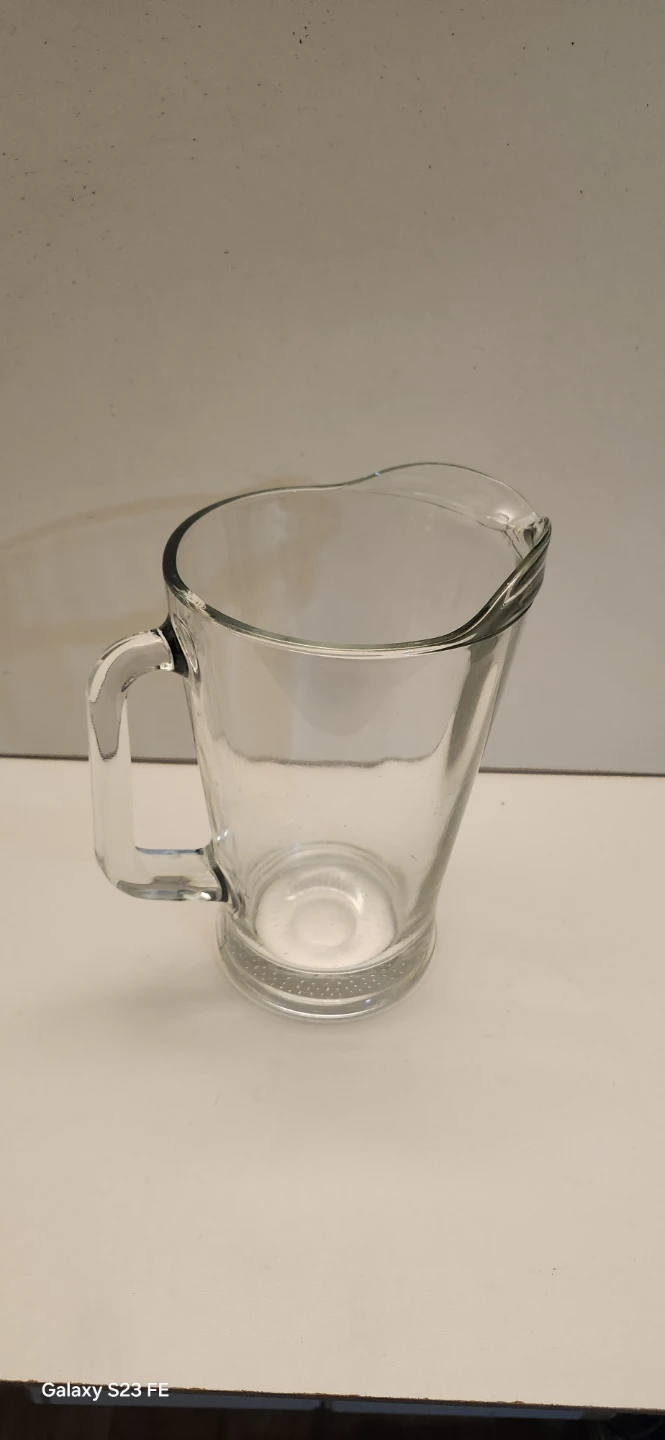 Clear glass beverage pitcher - photo 2