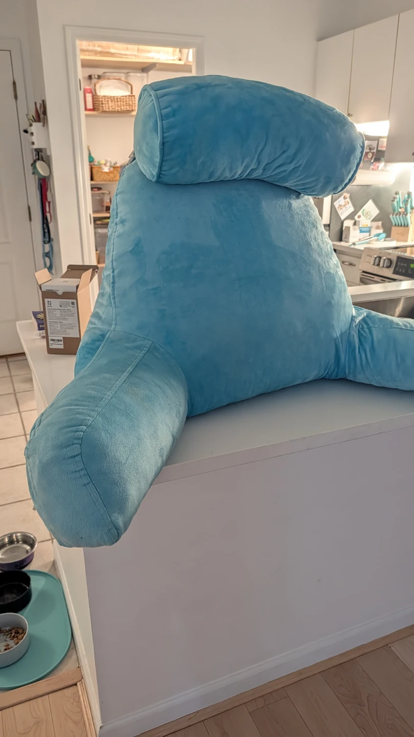 Reading Pillow with Arms - Blue - photo 2