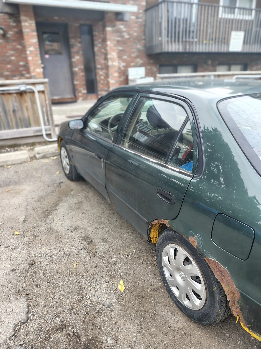 2002 Toyota Corolla CE – Remote Starter – Great for Delivery! - photo 5