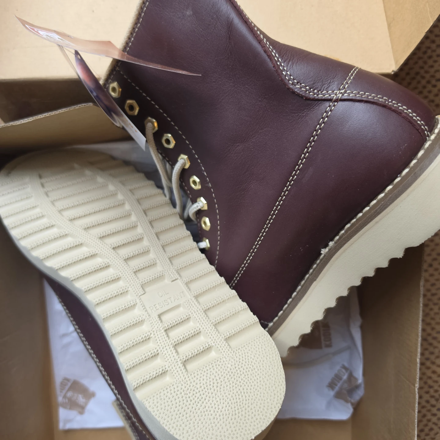 NEW! Rare Kodiak Rigger Safety Boots - Size 8.5 - photo 3