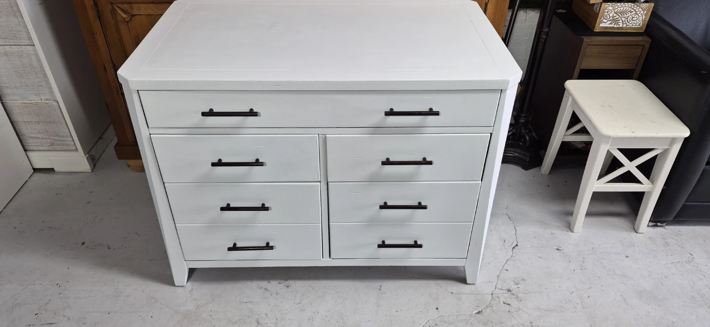 White 7-Drawer Bedroom Dresser - photo 4