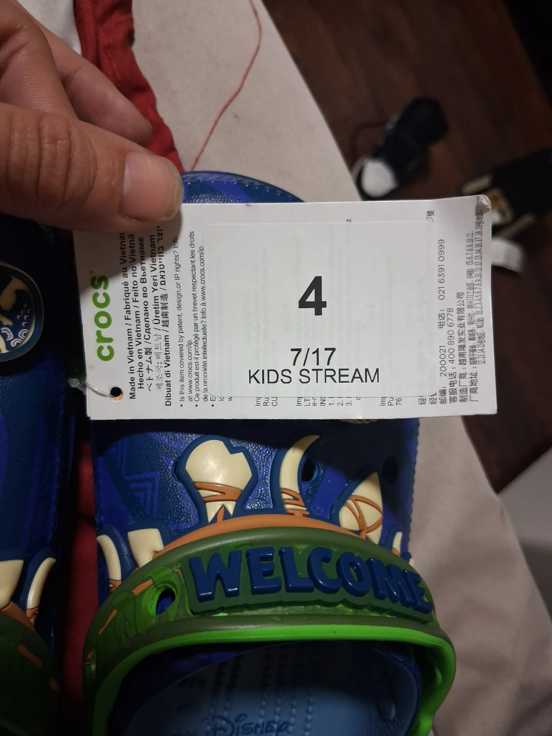 Disney Moana Kids Crocs Size 4