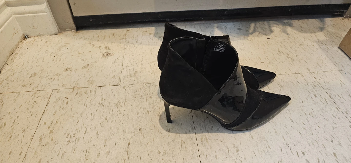 Zara Trafaluc Black Heeled Ankle Boots - photo 2