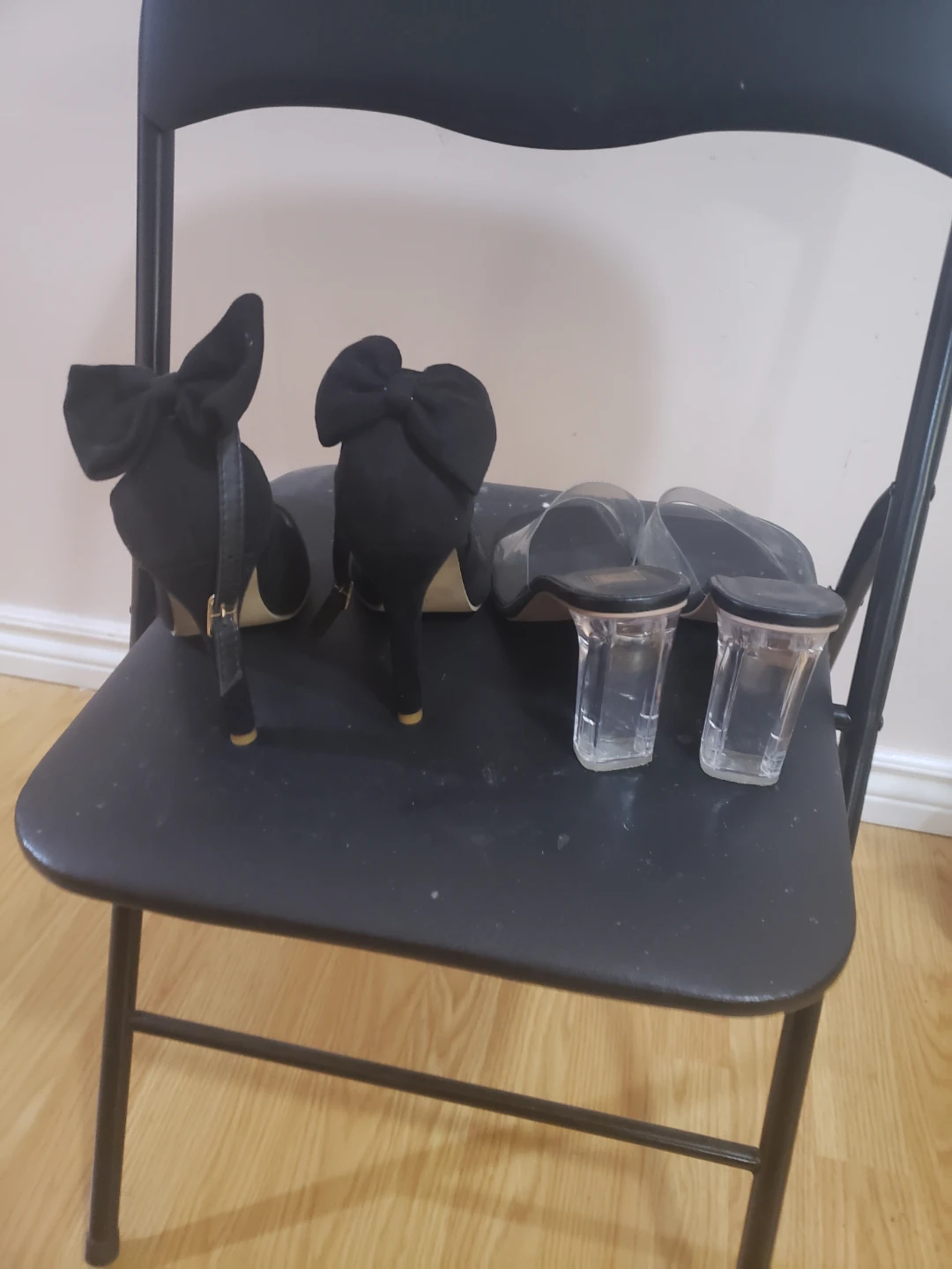Two Pairs of Women's Heels - photo 3