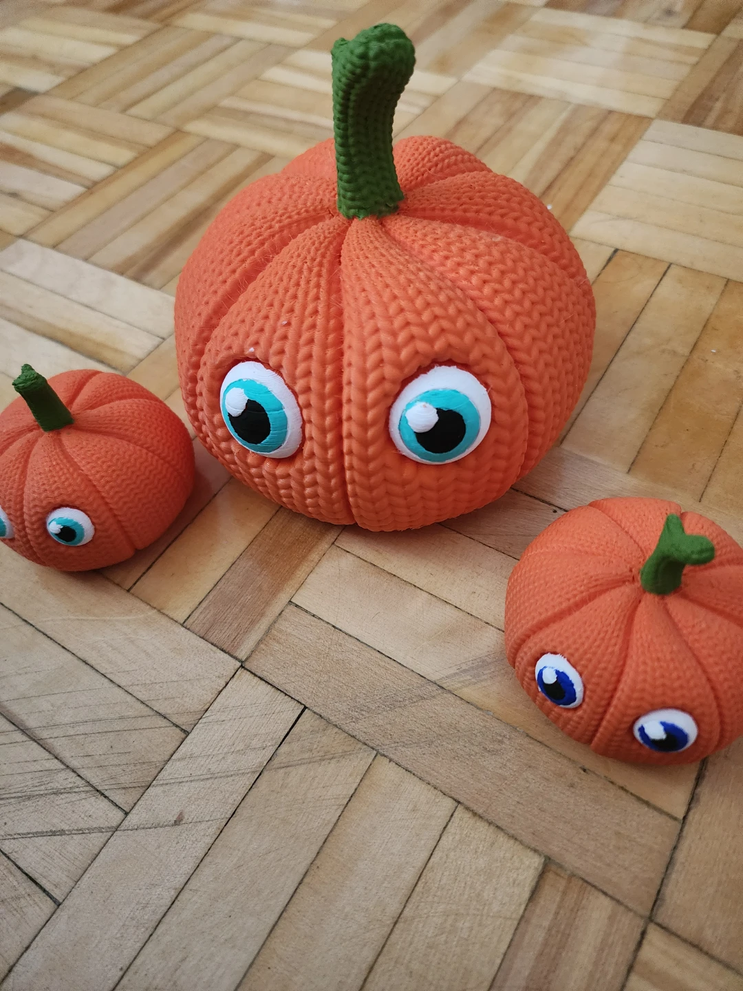 Set of 3 3D Printed Pumpkin crochet style Decorations - photo 3