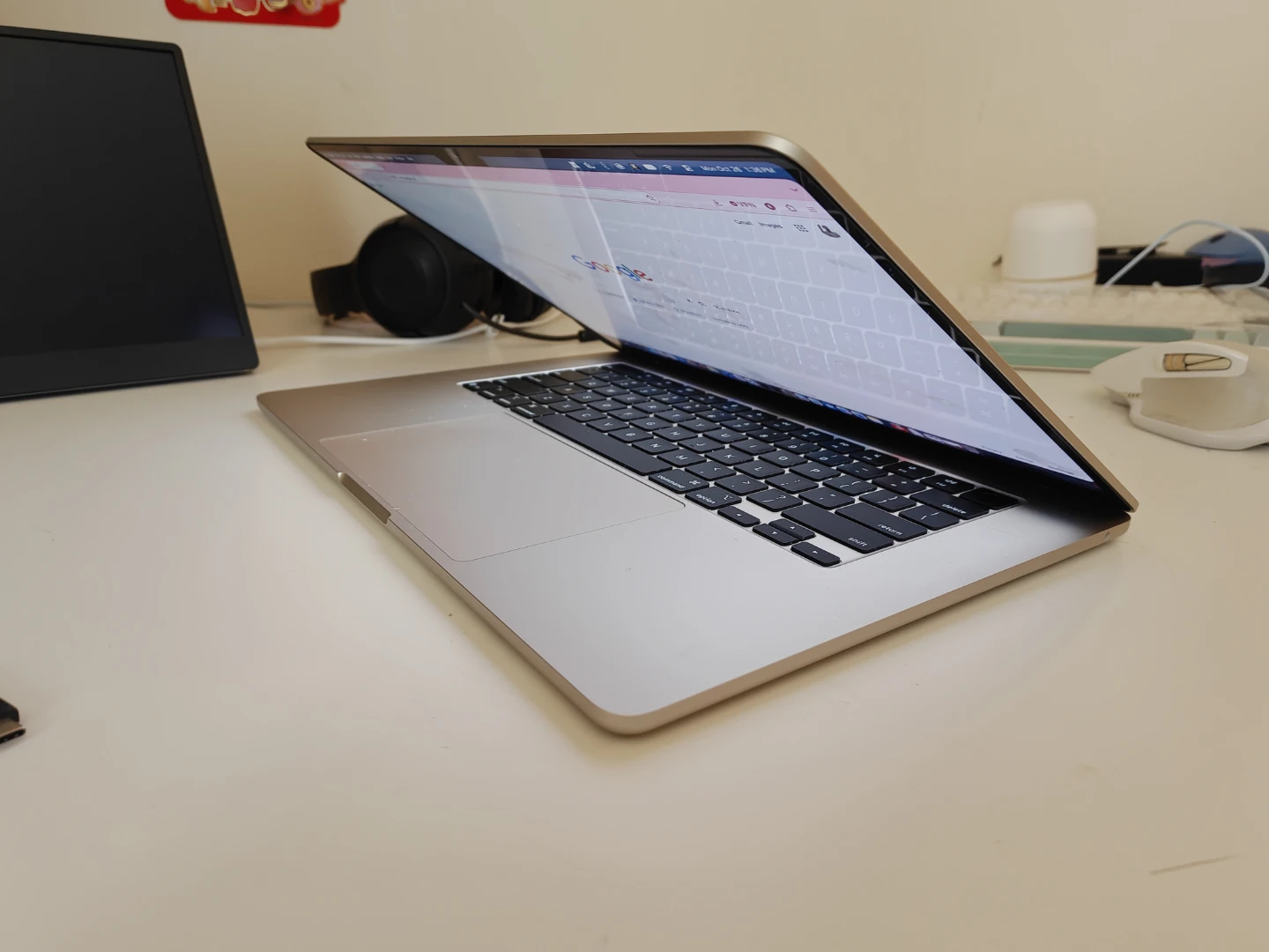 Apple MacBook Air M4 15-inch - photo 4