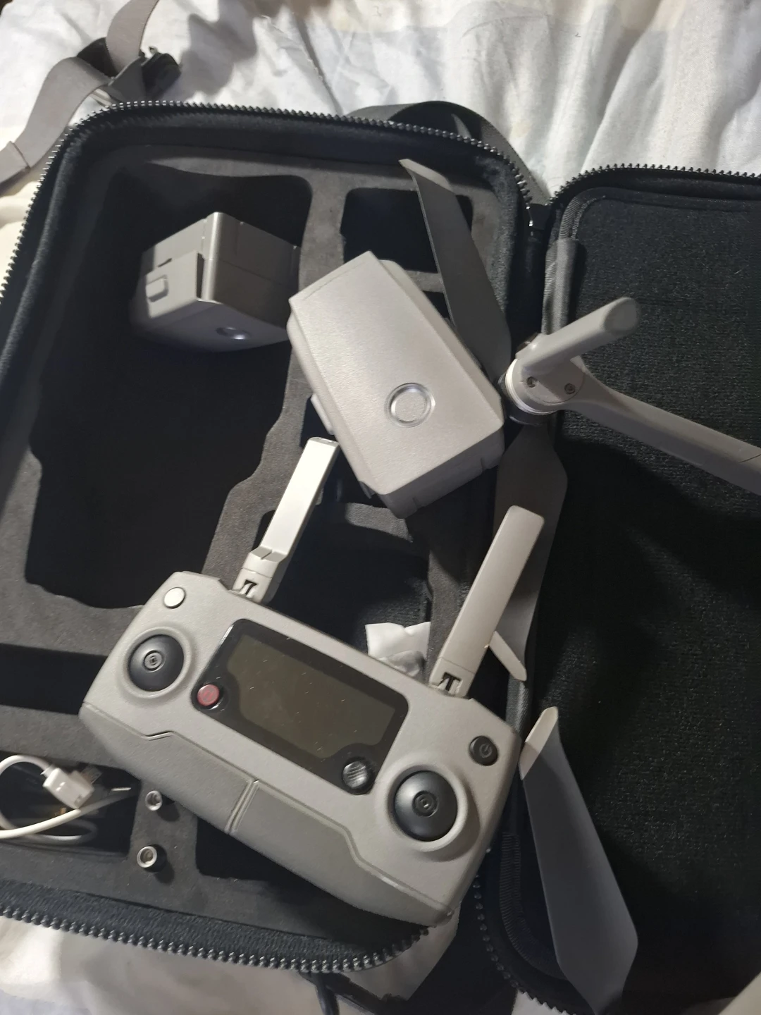 DJI Mavic 2 Pro Drone Bundle - photo 2