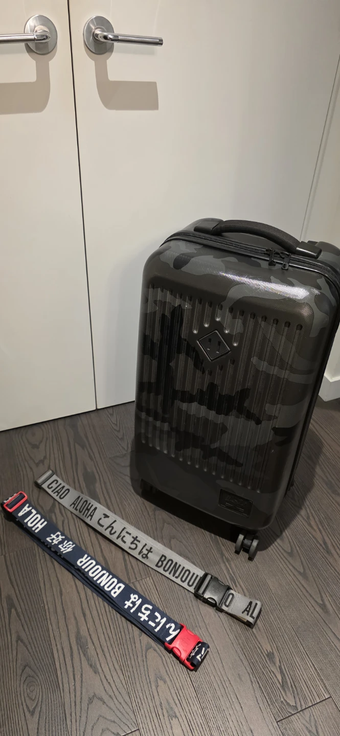 Herschel Carry-On Luggage Camo