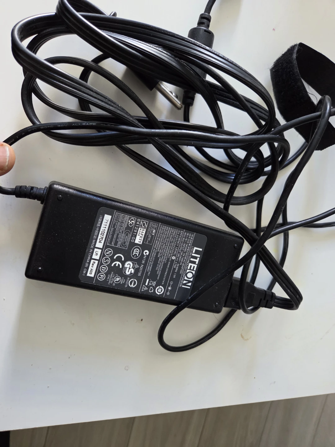Lite-On PA-1900-04 AC Power Adapter - photo 2