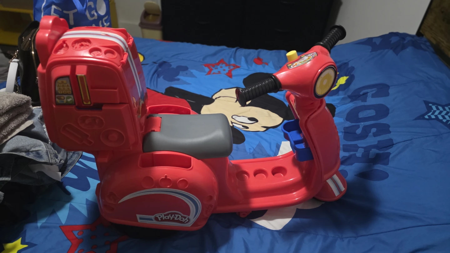 Play-Doh Kitchen Creations Delivery Scooter - photo 3