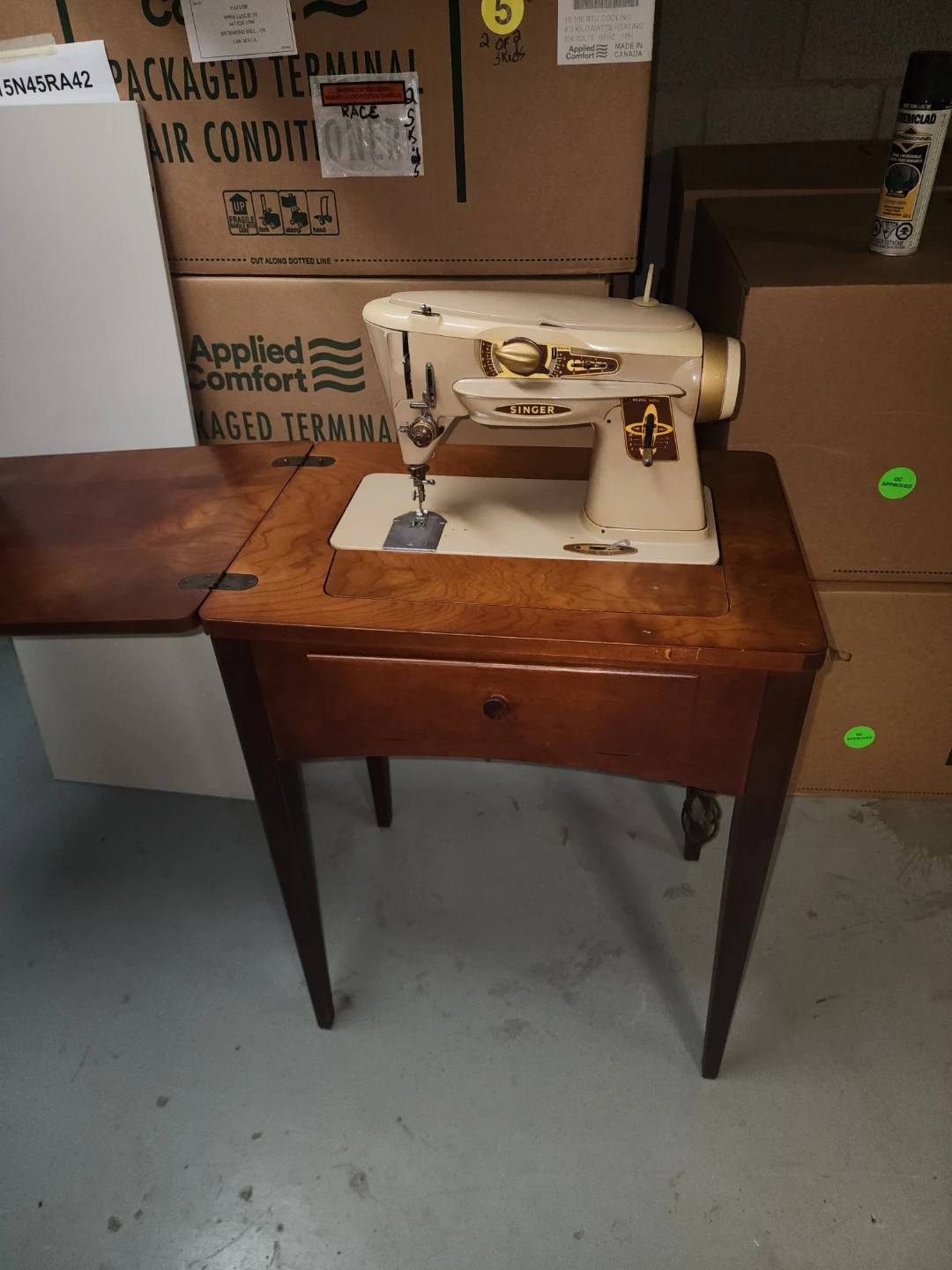 Vintage Singer 500J Sewing Machine with Cabinet - photo 3