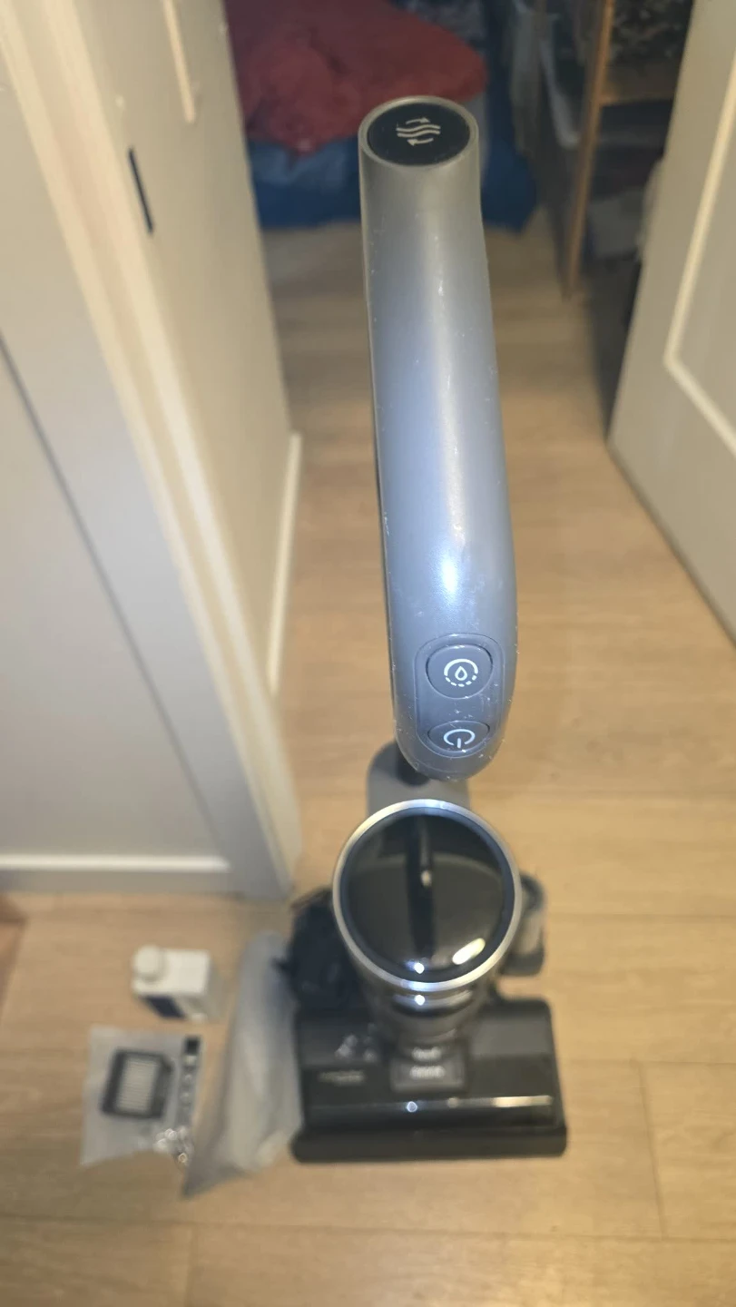 Dreame H12 Smart Wet Dry Vacuum — cordless vacuum + mop