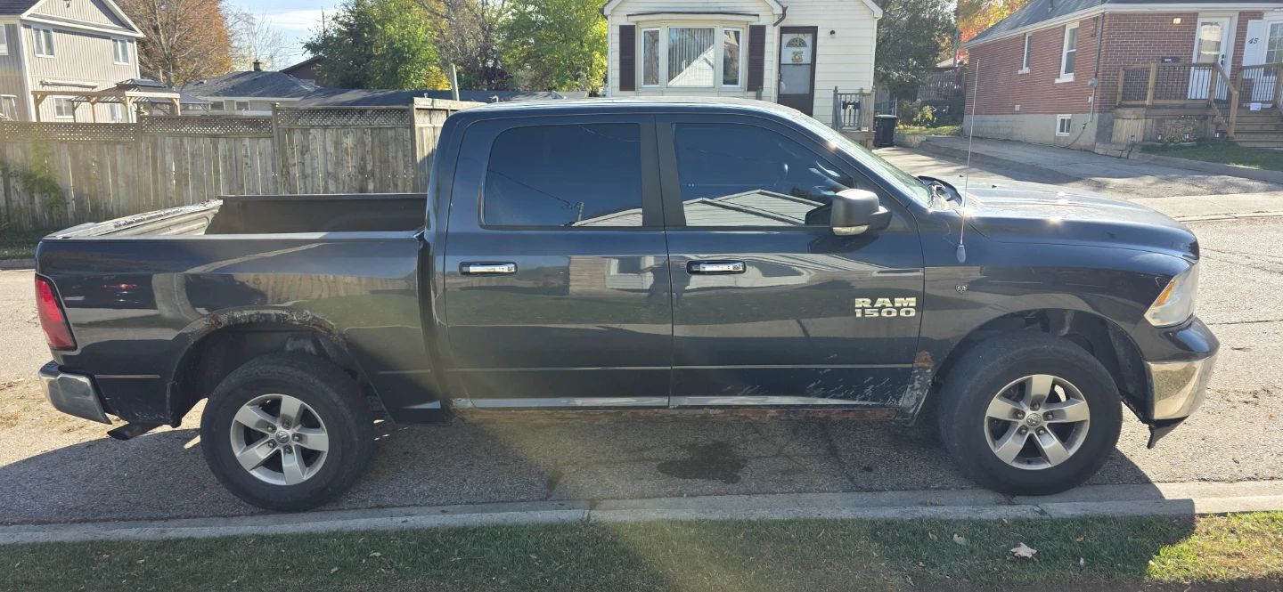 Ram 1500 4x4 Truck
