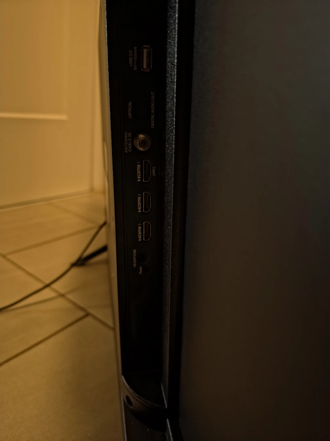 Philips 43" 1080p LED Roku Smart TV - photo 3